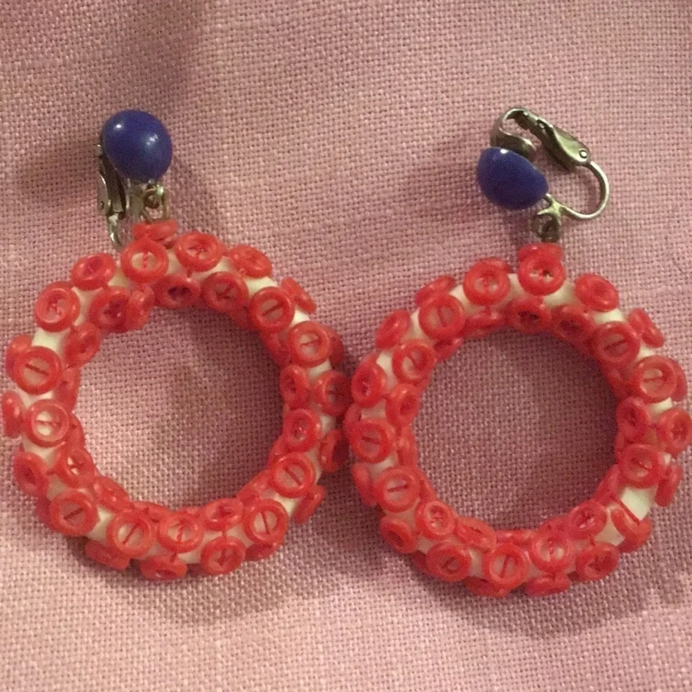 Vintage Dangle Earrings (Z)